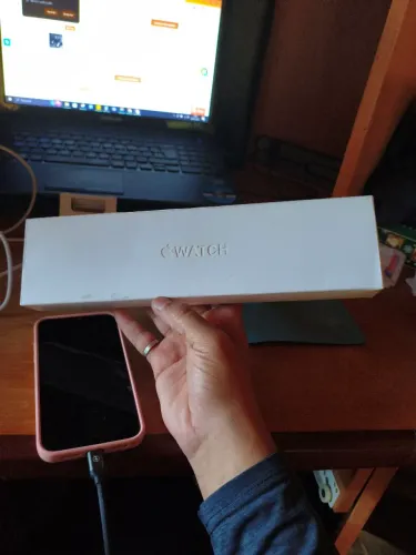 Smartwatch similar ao Apple Watch - Novo na Caixa