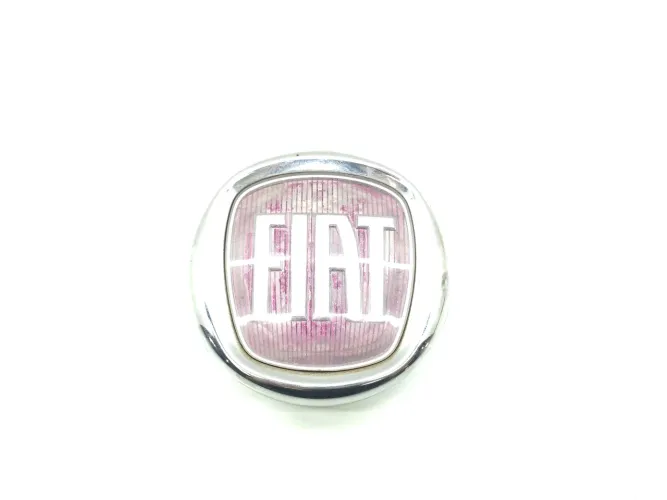 Emblema Grade Dianteira Fiat Novo Palio Strada Siena 2013