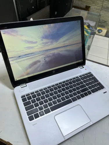 Notebook HP Envy TS 15