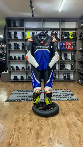 Macacão Alpinestars Gp Tech V4 Peça Única Tamanho 54 Eur Seminovo