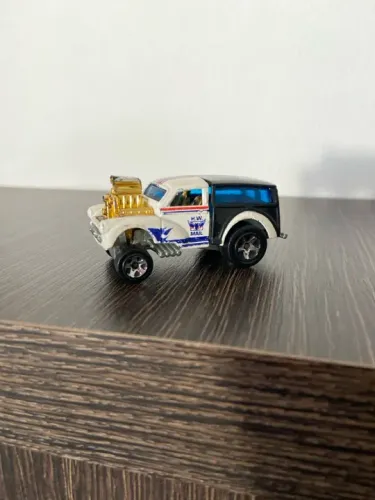 Carrinho Hot Wheels 