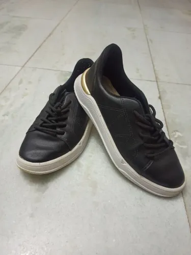 Tênis feminino tamanho 36