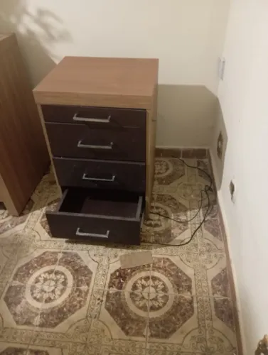 Mesa de cabeceira de cama