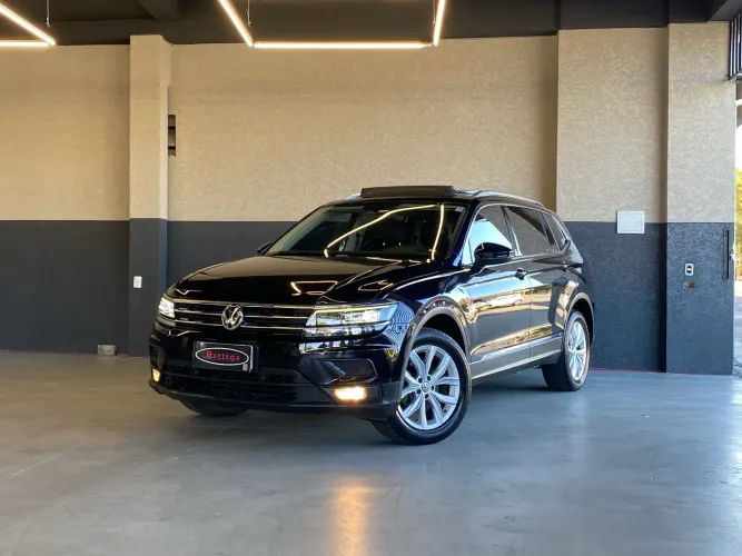 Volkswagen Tiguan Allspac Comf 250 TSI 1.4 Flex 2018