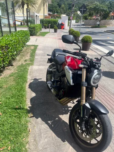 MOTO HONDA 650