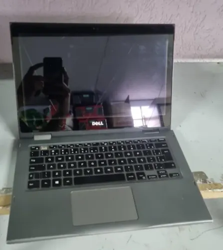 Notebook Dell ispirion 7Geração 8Gb SSd240Gb 
