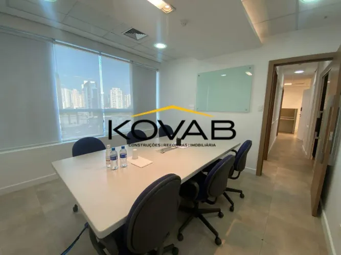 Oportunidade de Locação Comercial! Conjunto de 82m² com 4 Salas - MOBILIADO - Anexo ao Sho
