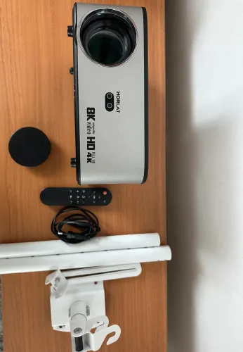 Vendo Projetor 8K da HORLAT