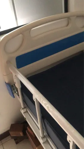 Cama hospitalar Mecânica 