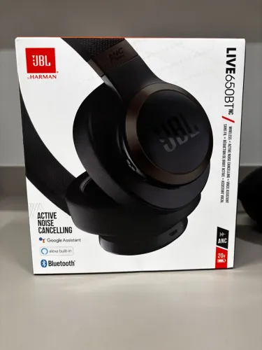 Fones bluetooth JBL 650btnc