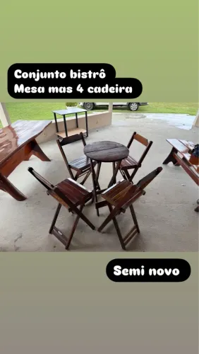 Conjunto Bistrô Mesa e 4 Cadeiras semi novo