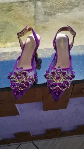 Sandálias de Festa com Pedrarias Roxo