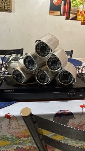 Kit Câmeras de Segurança + DVR Intelbras