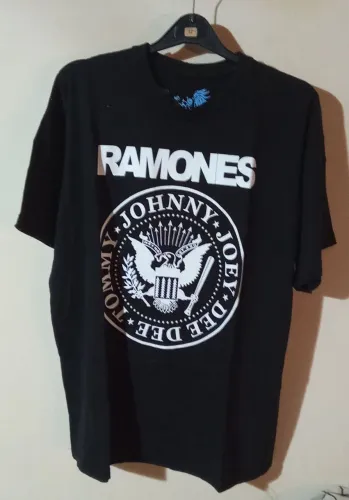 Camiseta Ramones - Clássico do Rock!