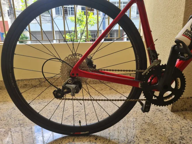 BIKE SPECIALIZED ROUBAIX CARBONO 