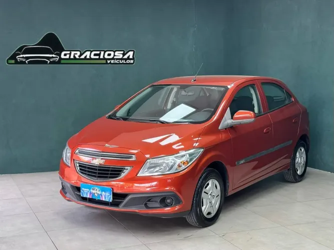 Chevrolet Onix Hatch LT 1.0 8V Flex Mec. 4P 2013