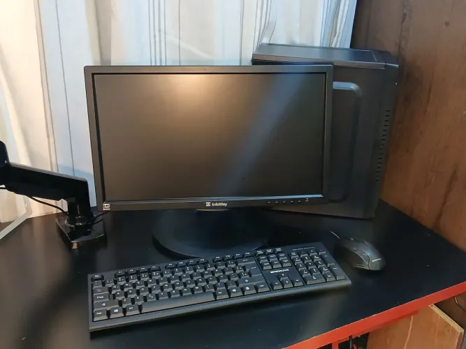 PC I5 2400 GTX 750TI 2GB E 8GB RAM 300GB HD