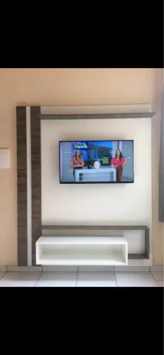 Painel de TV com Nichos