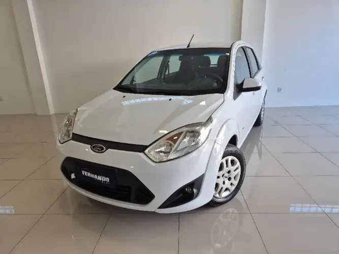 Ford Fiesta SE 1.6 8V Flex 5P 2014