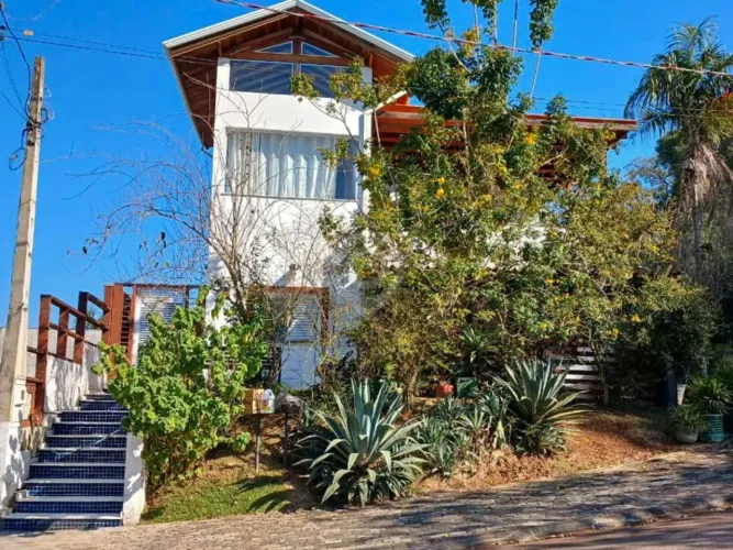 Casa em Condomínio : / Residencial / Condomínio Bosque Dos Pires