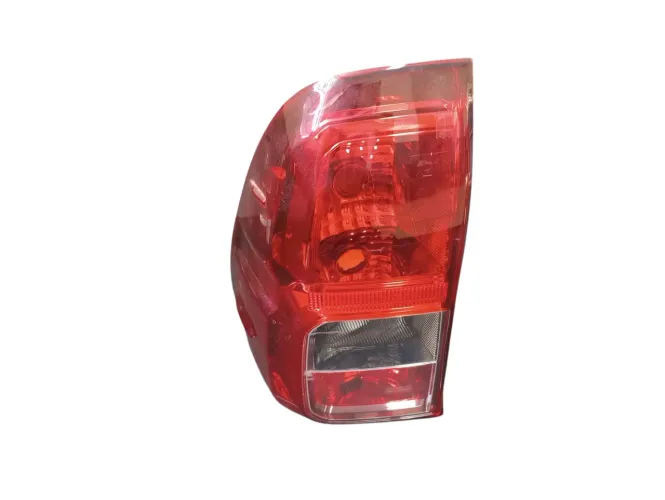 Lanterna T.e Toyota Hilux Srv 2017 A 2022 0k386423