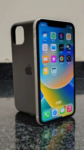 iPhone 11 Branco 