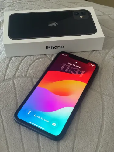 iPhone 11