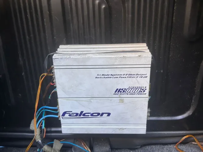 Kit de som automotivo 