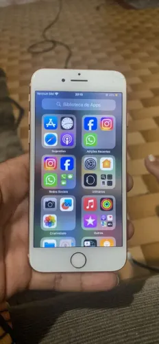 iPhone 8