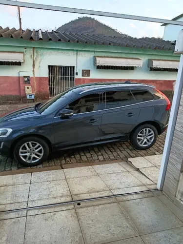Volvo XC 60 T-5 Momentum 2.0 245cv FWD 5P 2017