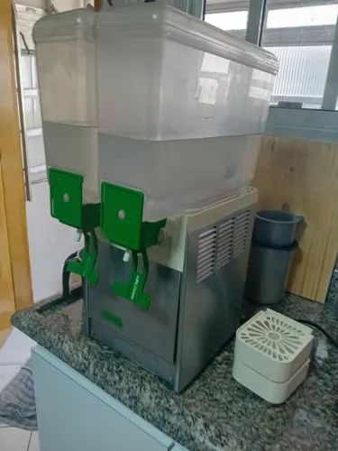 Refresqueira Bras 2 cubas com 7,5litros