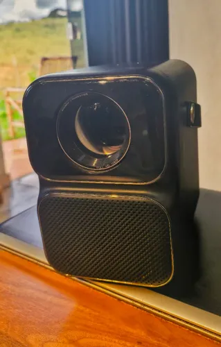 PROJETOR WANBO T6 MAX FULL HD - CINEMA EM CASA - 100% SMART COM ANDROID - IMPECÁVEL