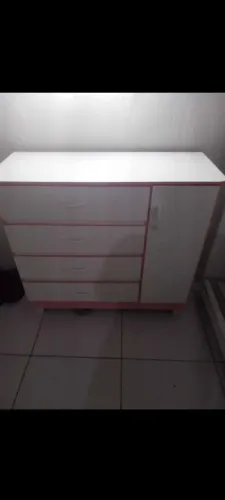 Vende se, temos em estoque, ainda entregamos grátis na zona norte.