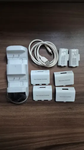 Bateria e Carregador para controle de Xbox Series e One