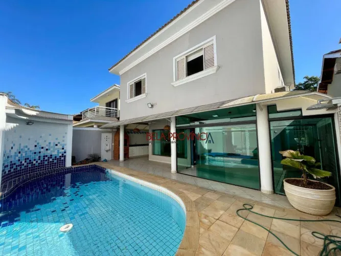 Sobrado com 3 dormitórios para alugar, 297 m² por R$ 9.932,36/mês - Terras de Piracicaba -
