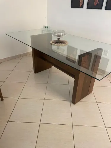 Mesa de jantar de vidro 6 lugares