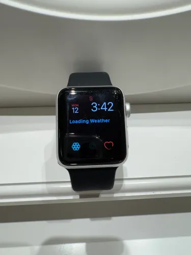Apple Watch série 3, 38mm, silver, usado.