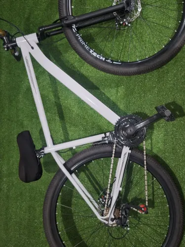 Bicicleta sallot aro 29 branca