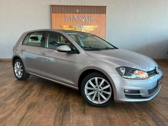 Volkswagen Golf Comfortline 1.6 MSI Total Flex Aut. 2016