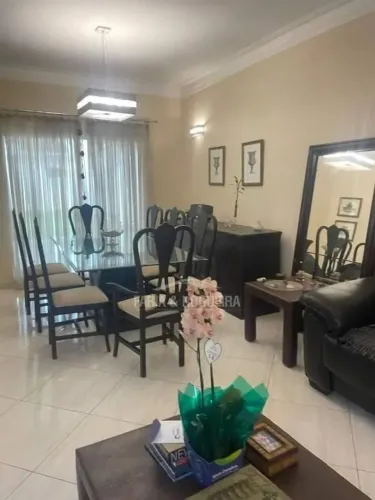 Casa à venda, 3 quartos, 1 suíte, 2 vagas, Vila do Rádio - Rio Claro/SP