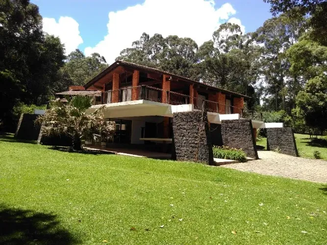 Terreno 38.000m² + CASA CINEMATOGRÁFICA