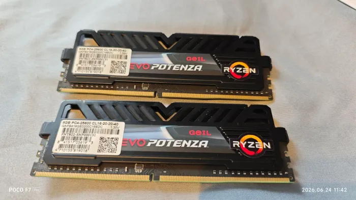 Memória DDR4 3200 MHz 2x8Gb