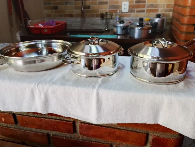 Panela e caçarola inox Tramontina, NOVA.