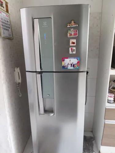 Geladeira Electrolux frost free nox 380l