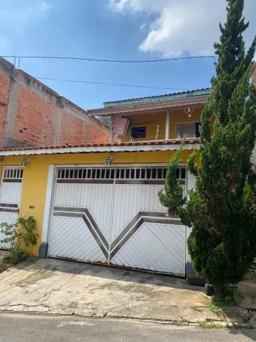 Sobrado com 4 quartos em Residencial Vale do Sol - Itapevi - SP