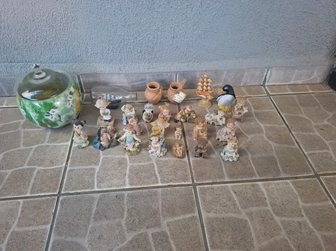 Lote de bibelos