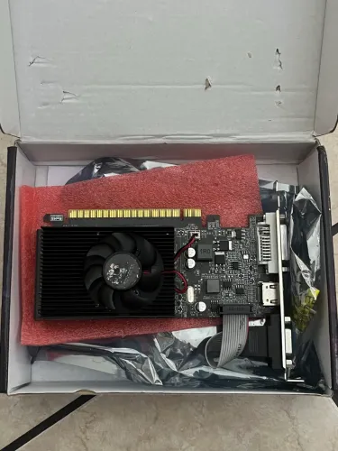 Placa de vídeo GeForce GT610 2GB defeito