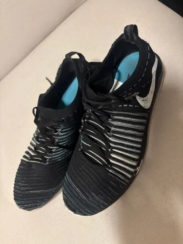 Tênis Nike free feminino