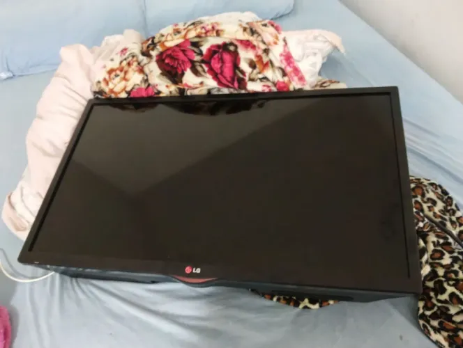 Vende se tv