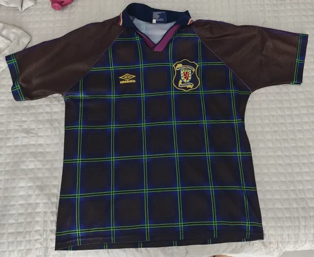 Linda camisa da Escócia (Década de 90)